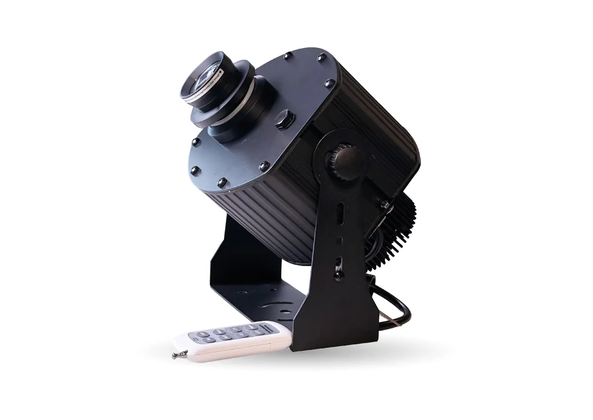 Projecteur gobo LED 4 gobos rotatifs MG-X MEGALIGHT – projecteur vu de face, en stock au Maroc