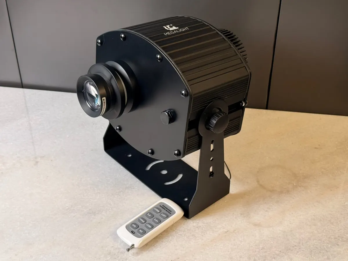 Projecteur gobo LED 4 gobos rotatifs MG-X MEGALIGHT – projecteur de profil, en stock au Maroc